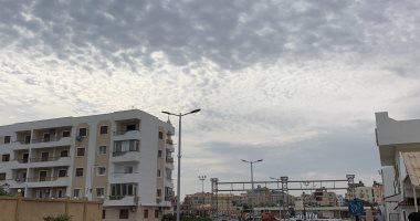 طقس الغردقة .. اختفاء أشعة الشمس وهدوء في حالة البحر .. لايف