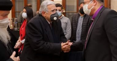 وكيل بطريركية الكنيسة الأرثوذكسية يقدم التهنئة للطائفة الإنجيلية بعيد الميلاد