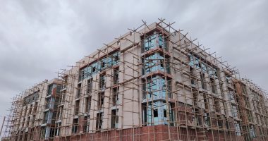 الجمهورية الجديدة.. محافظة الوادى الجديد تنفذ أول مجمع حكومى مميكن على مستوى محافظات الصعيد بنسبة تنفيذ 85%.. مساحته 101 فدان بتكلفة مليار جنيه.. ويضم 7 مجمعات ومبنى للمديريات ومولا تجاريا متكاملا.. صور وفيديو