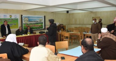 مشروع الأنظمة البيئية السليمة ينظم ورشة عمل لتقييم تخطيط تنمية المراعي بمطروح