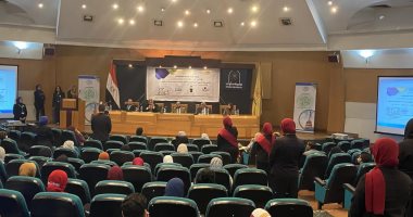 150 طالبا شاركوا.. كلية خدمة اجتماعية حلوان تنظم ملتقى للقضاء على الإدمان الإلكتروني