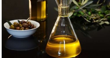  زيت الزيتون يقى من الإصابة بأمراض القلب والأوعية الدموية