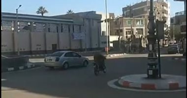 الناس بتهرب من الشمس.. ارتفاع كبير فى درجات الحرارة بقنا.. لايف