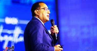رئيس الوزراء: مصر لديها خطة لمضاعفة الطاقة المتجددة 300%