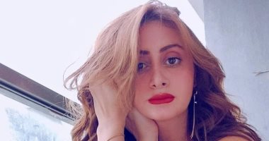 ياريت أى حد اتعامل معايا ياخد باله.. منة تيسير تعلن إصابتها بفيروس كورونا