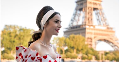 بدء التحضير لموسمين جديدين من مسلسل "Emily in Paris" بعد نجاح الجزء الثانى