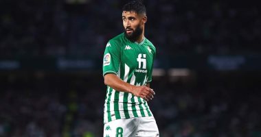 رسمياً.. ريال بيتيس يجدد عقد نبيل فقير حتى عام 2026