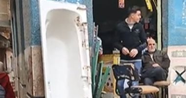 قتل جدته وهو يحاول سرقتها.. مأساة فى الشرقية بسبب "موبايل" وحفيد عاق.. لايف