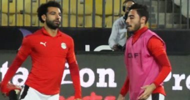 محمد صلاح يدعم أكرم توفيق بعد إصابته بالرباط الصليبى بقلوب حمراء