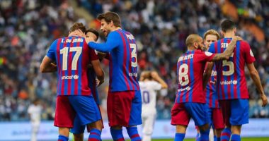 التشكيل الرسمى لمباراة برشلونة ضد أتلتيكو مدريد فى الدوري الإسبانى