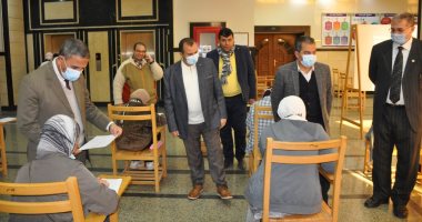  16124 طالب وطالبة يؤدون امتحانات الفصل الدراسى الأول اليوم بجامعة كفر الشيخ