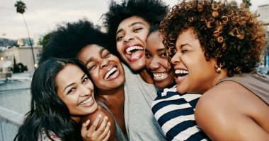 7 نصائح هتساعدك تكون محبوب من الجميع.. عشان تحسن علاقتك بالناس 