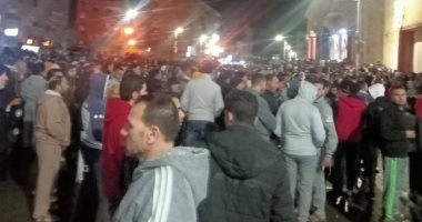 أهالى البرلس يستعدون لتشييع جثمانين من ضحايا غرق مركب كفر الشيخ.. فيديو