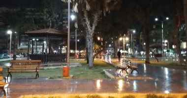 غيوم فى السماء.. وهطول للأمطار على بورسعيد.. فيديو وصور