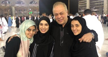 إصابة ابنتى أشرف زكى وروجينا بفيروس كورونا