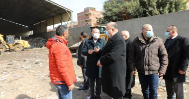 محافظ القاهرة يتفقد مشروعات الطرق شرق العاصمة.. صور
