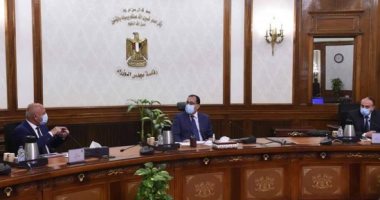 مدبولى: تنفيذا لتوجيهات الرئيس الإسراع فى بدء إنشاء محور مقترح بقرية أشمون