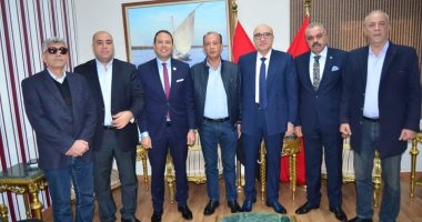 المصرى يكثف مفاوضاته مع رئيس الوداد لحل أزمة إيقاف القيد