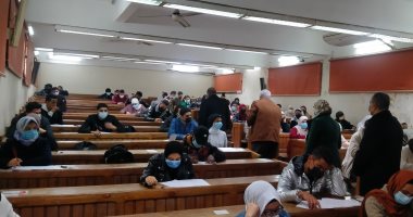 مقترح من طلاب الاتحادات الطلابية لزيادة موازنة الاتحادات.. والتعليم العالى تدرس المقترح وتؤكد: اللائحة تنص على ضرورة موافقة وزارة المالية.. ومستشار الوزير للأنشطة: انتخابات الاتحادات الطلابية خلال التيرم الأول