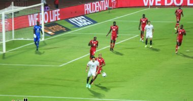 أول 30 دقيقة.. منتخب مصر يحاول فتح ثغرة.. وبيساو يهدد بالمرتدات والنتيجة 0/0.. صور