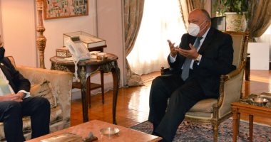 "شكرى" يستقبل الوزير البريطانى ألوك شارما رئيس مؤتمر أطراف تغير المناخ