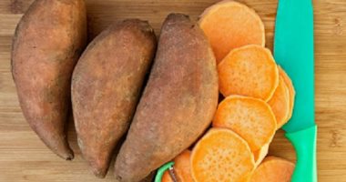 طريقة عمل البطاطا الحلوة بـ 4 أفكار مختلفة.. طاجن وشيبس