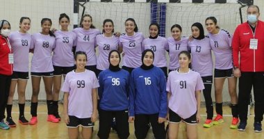 بعثة شابات اليد تصل القاهرة قادمة من غينيا بعد التتويج بلقب أفريقيا 