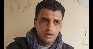 سوبر مان الصحراوى.. بطل أنقذ الطريق من حريق هائل عقب اشتعال سيارة وقود.. لايف