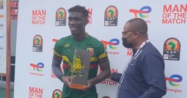 بيسوما أفضل لاعب فى مباراة مالى وجامبيا بأمم أفريقيا