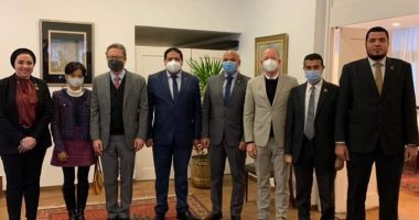 وفد تنسيقية شباب الأحزاب يلتقى السفير الألمانى بالقاهرة