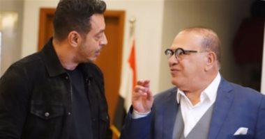 صلاح عبد الله وكيل مدرسة فى مسلسل "دايمًا عامر" مع مصطفى شعبان