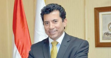 وزير الرياضة يتواصل مع سفير مصر بالكاميرون للاطمئنان على بعثة المنتخب فى ياوندى