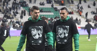 أحمد حسن كوكا يشارك فى تكريم الراحل أحمد جاليك مدافع قونيا سبور