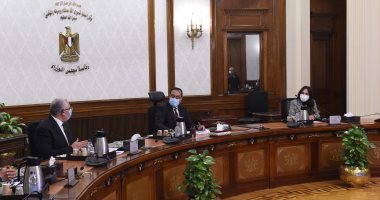 رئيس الوزراء يستعرض أبرز ملامح مشروع زراعة قصب السكر بنظام الشتلات 