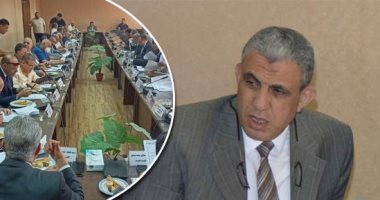 مكاسب جديدة للعمال فى الجمهورية الجديدة.. اتحاد العمال: الرئيس السيسى رفع الحد الأدنى للأجور 3 مرات فى 7 سنوات.. عضو بـ"الشيوخ": زيادته لـ2700 جنيه يفوق مميزات قانون العمل.. ودعوة لتطبيق القرارات بالقطاع الخاص