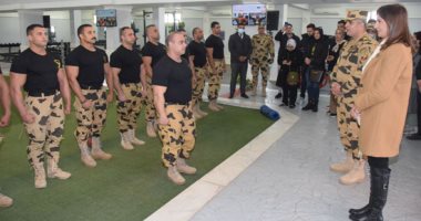 وفد من شباب مصر الدارسين بالخارج يزور مقر  قيادة قوات الصاعقة..صور