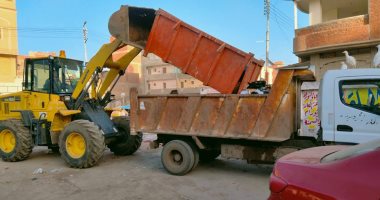 رفع 2001 طن مخلفات وحملات نظافة مكثفة بمراكز ومدن كفر الشيخ.. صور