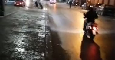 سقوط أمطار وانخفاض شديد فى درجات الحرارة ببورسعيد.. لايف وصور