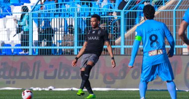 تأخر الأهلى والهلال أمام ضمك والباطن فى الشوط الأول بالدوري السعودى 