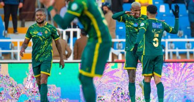 الدوري السعودي.. الهلال يسقط فى فخ التعادل ضد الباطن والنصر يتخطى التعاون