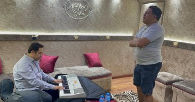 المدرب الموسيقى لـ"حمو بيكا": الفيديو قديم وصُوِّر دون علمى عشان يعمل "شو"