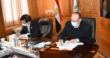 السكة الحديد توقع اتفاقية مع كوريا لتحديث نظم إشارات خط الأقصر/ السد العالى