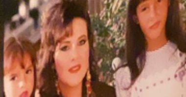 إيمي سمير غانم تستعيد ذكرياتها مع والديها.. صور