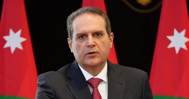 إصابة وزير الصحة الأردنى فراس الهوارى بفيروس بكورونا
