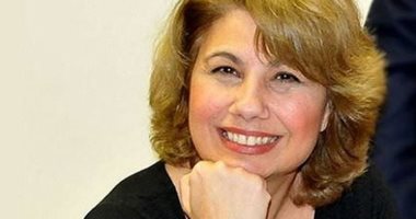 اليونان ضيف شرف معرض القاهرة للكتاب.. تعرف على المترجمة بيرسا كوموتسى