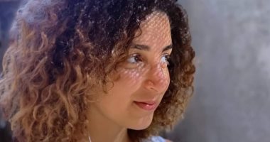 المخرجة كوثر يونس تدير مشروع "فاكتورى" بمهرجان الأقصر للسينما الأفريقية