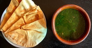 طريقة عمل الملوخية بـ 5 أفكار مختلفة.. من الأرانب لـ الجمبري