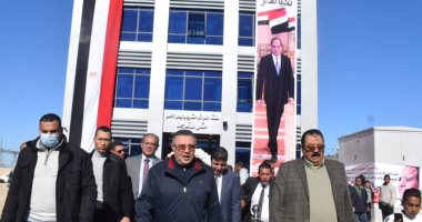 محافظ البحر الأحمر: توصيل الغاز الطبيعي لسفاجا قريبا وبناء 15 عمارة جديدة