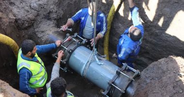 كسر مفاجئ بخط طرد صرف صحي أدى لقطع المياه عن منطقة البهاجة وضعفها فى الكرنك