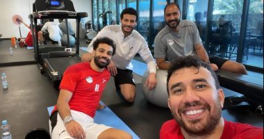محمد صلاح ينشر صورة برفقة تريزيجية والشناوي وشوقي من داخل الجيم